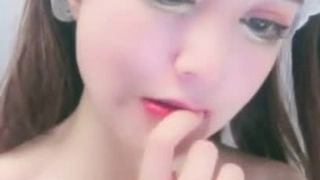 下贱的臭鸡鸡只配死在女王的手里