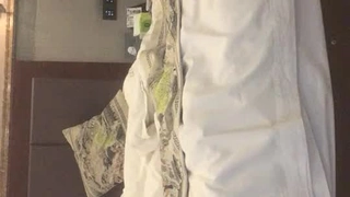DIVE黑框眼镜知性范中场换套再战小荡妇屁事儿不少大屌狂插干得服服帖帖