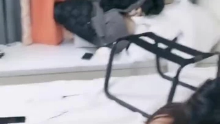 你女朋友有这样的闺蜜吗？瞒着女友内射她！人间极品