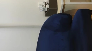 爱给网同性腹肌兵哥，3P版。